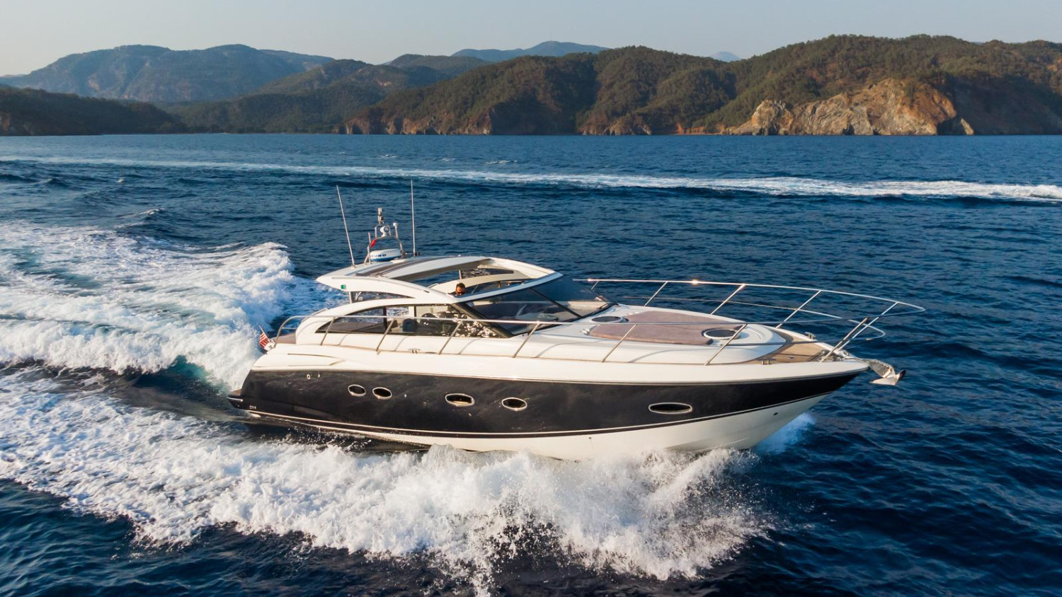 2009 PRINCESS V42
