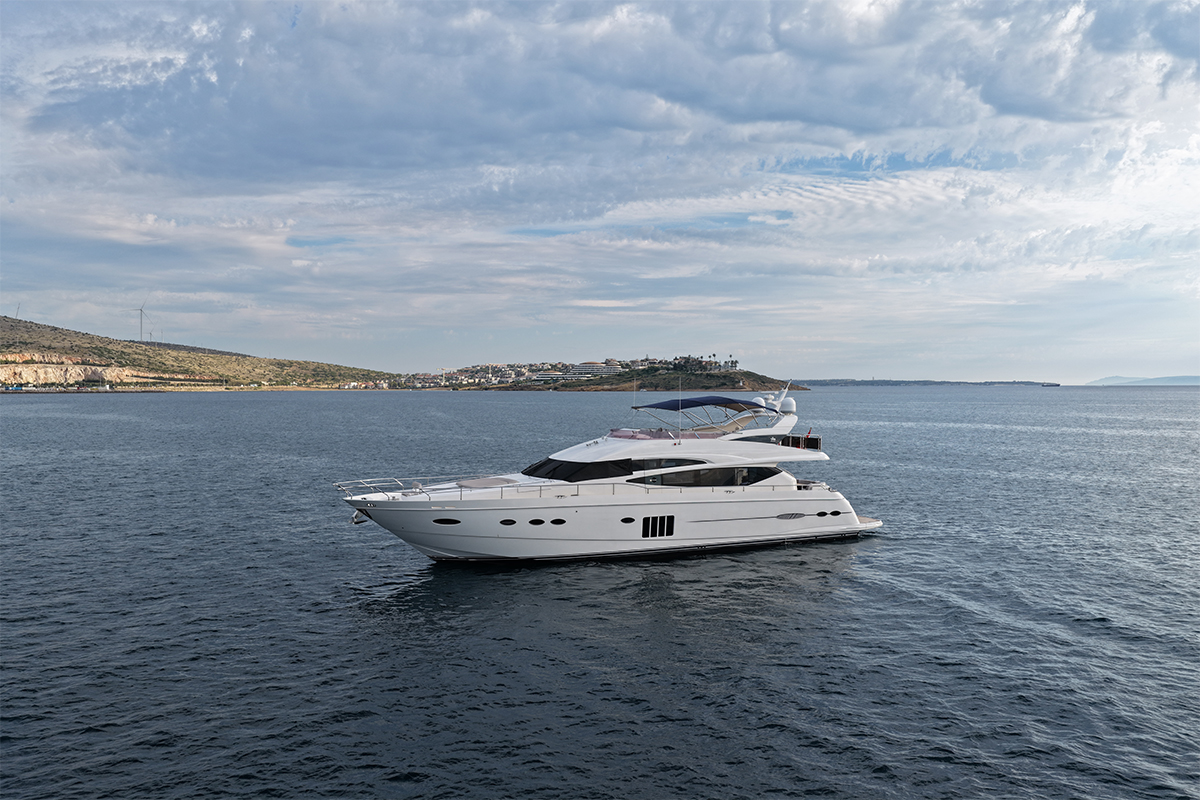 2010 PRINCESS 78